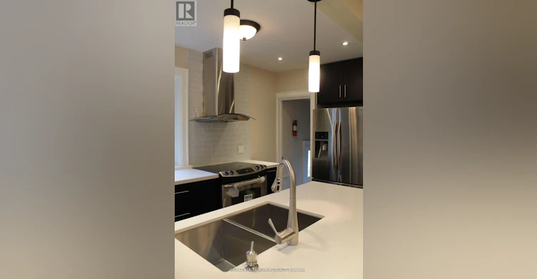 193 Greer Road, Toronto, ON, M5M 3N4 - 9