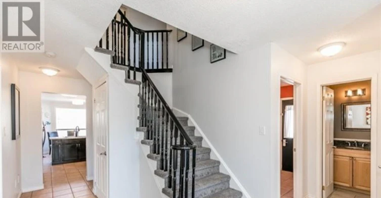 61 Herrell Avenue, Barrie, ON, L4N 6T8 - 2