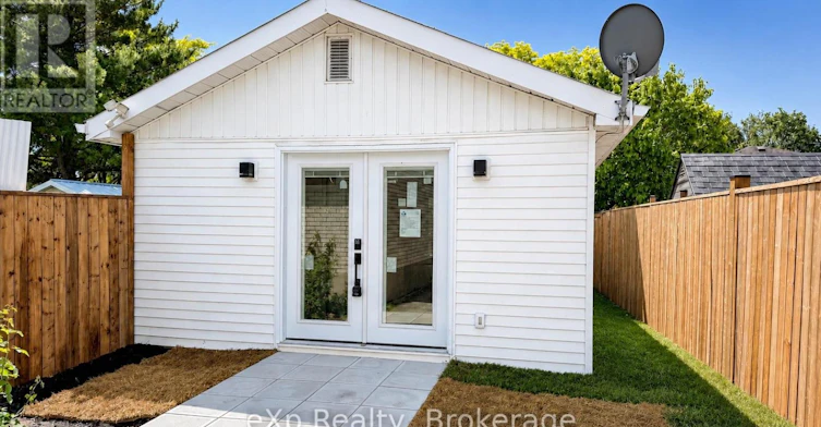 REAR-265 College Street W, Belleville, ON, K8P 2H7