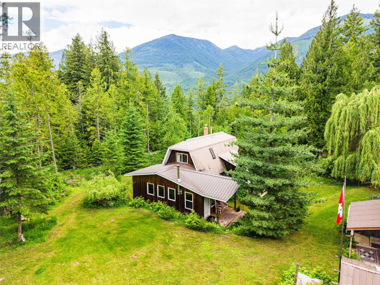 7346 Harrop Procter Road, Procter, BC, V1L 6R4 - 65