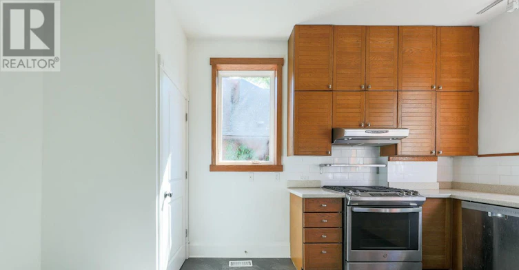 UPPER-12 Meredith Crescent, Toronto, ON, M4W 3B6 - 31