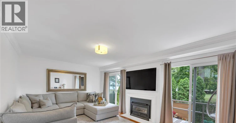 14-3949 Riverside Drive East, Windsor, ON, N8Y 1B1 - 3