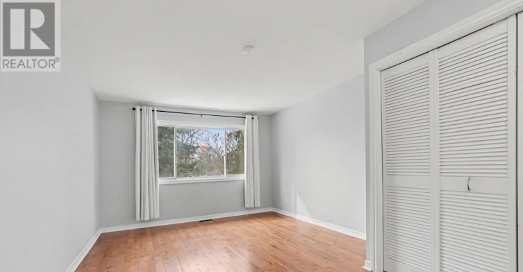5 Arundel Avenue, Ottawa, ON, K1K 0B1 - 23