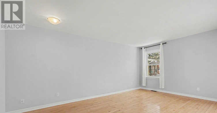 5 Arundel Avenue, Ottawa, ON, K1K 0B1 - 20