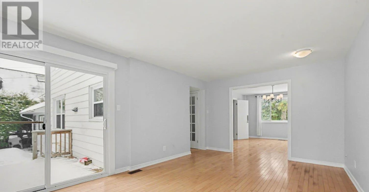 5 Arundel Avenue, Ottawa, ON, K1K 0B1 - 14
