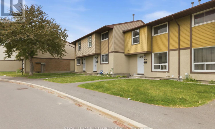 82-2570 Southvale Crescent