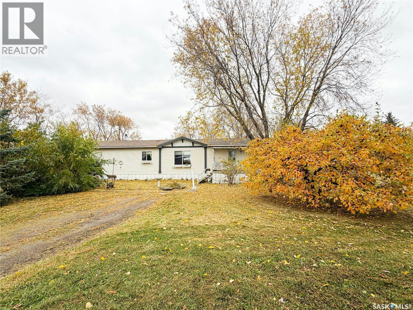501 7th Avenue E, Meadow Lake, SK, S9X 1X9