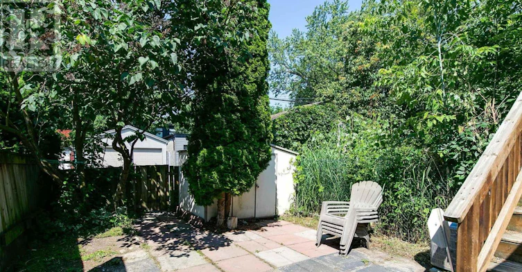 22 Kent Road, Toronto, ON, M4L 2X6 - 34