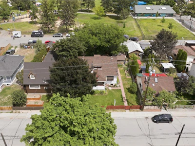 520 Royal Avenue - 4