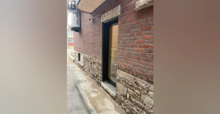 LOWER-328 Palmerston Boulevard, Toronto, ON, M6G 2N6 - 14