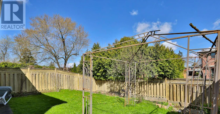 MAIN-168 Old Sheppard Avenue, Toronto, ON, M2J 3L9 - 20