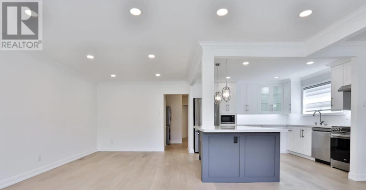 MAIN-168 Old Sheppard Avenue, Toronto, ON, M2J 3L9 - 8
