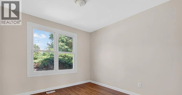 693 Pacific SOUTH, Windsor, ON, N8X 2X1 - 12