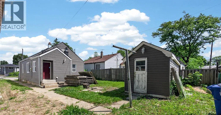 693 Pacific SOUTH, Windsor, ON, N8X 2X1 - 18