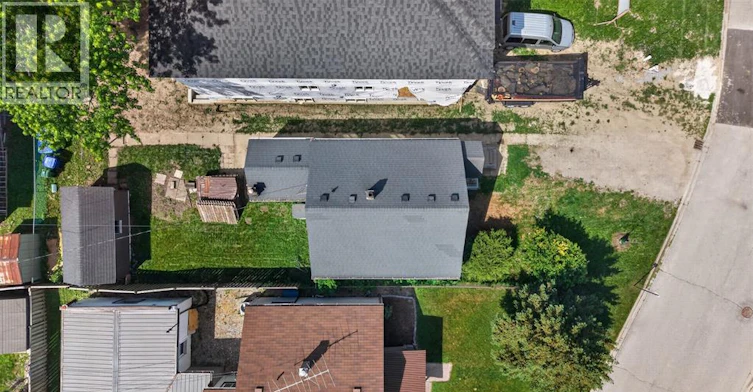 693 Pacific SOUTH, Windsor, ON, N8X 2X1 - 22