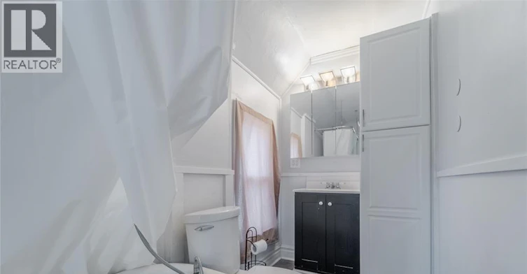 Upper-752 Windemere Road, Windsor, ON, N8Y 3E1 - 8