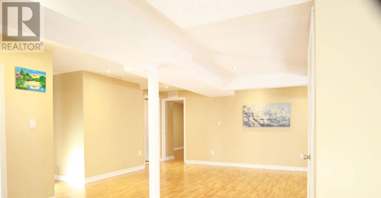 75 Park Avenue WEST, Bradford West Gwillimbury, ON, L3Z 0A7 - 33