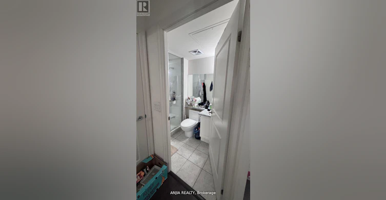 608-21 Upper Duke Crescent, Markham, ON, L6G 0B7 - 9