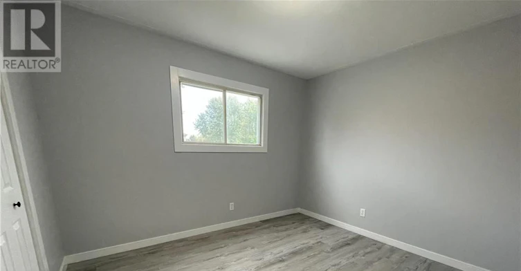 2-177 Laurette Street, Greater Sudbury, ON, P0M 1L0 - 9