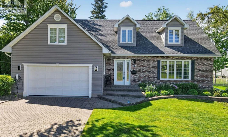 73 Teakwood Way