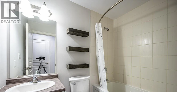 5 Whitehaven Lane, Kitchener, ON, N2H 0B3 - 18