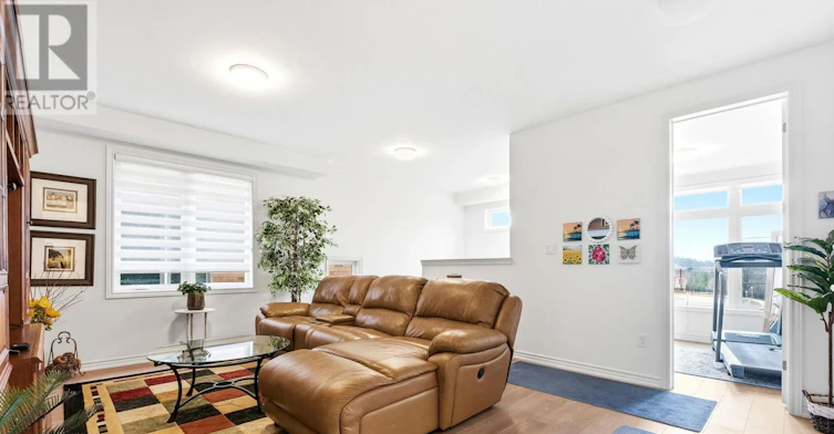 1017 Trailsview Avenue, Cobourg, ON, K9A 4J6 - 4
