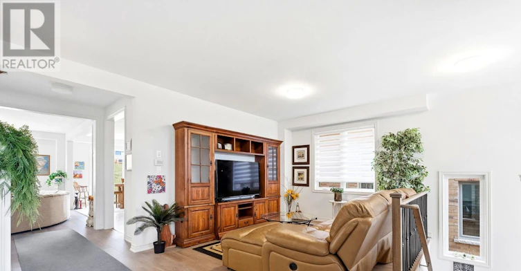 1017 Trailsview Avenue, Cobourg, ON, K9A 4J6 - 3