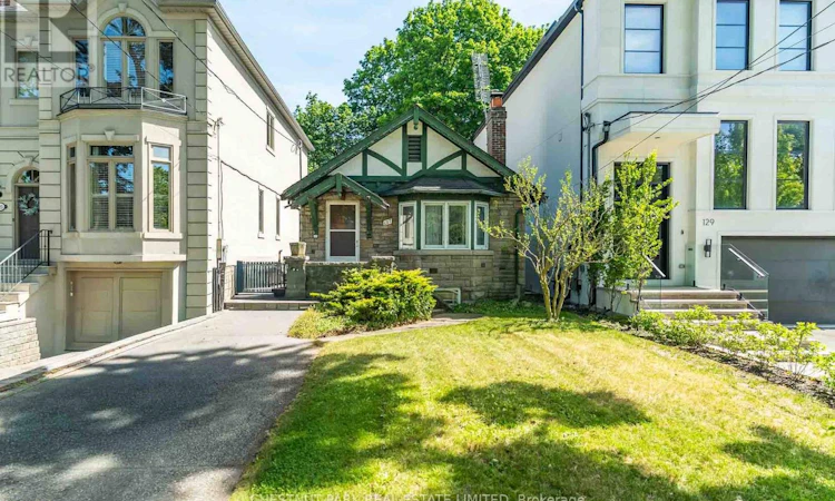 127 St Clements Avenue