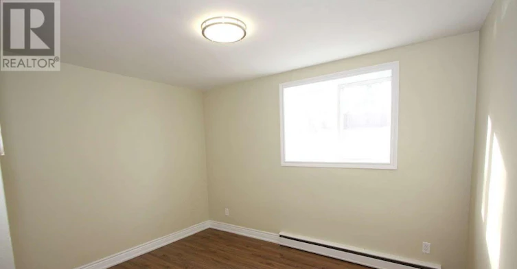 1-371 Elgin Court, Oshawa, ON, L1J 2P5 - 5