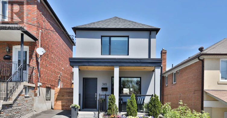 365 Harvie Avenue, Toronto, ON, M6E 4L7