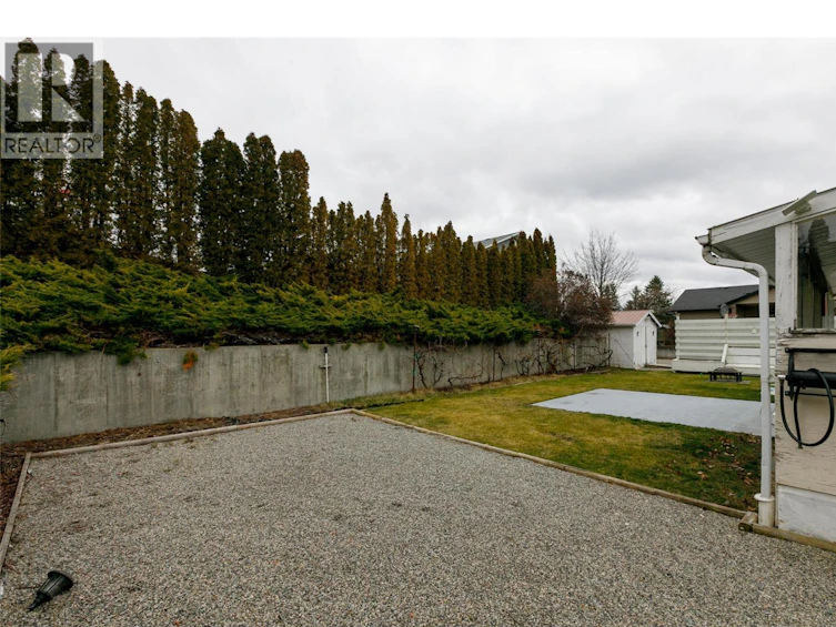 2611 Guidi Road, West Kelowna, BC, V1Z 3J9 - 36