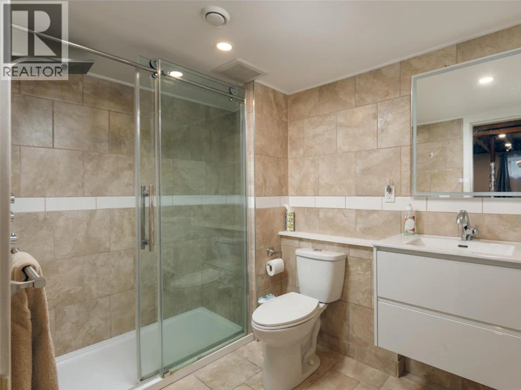 2611 Guidi Road, West Kelowna, BC, V1Z 3J9 - 16