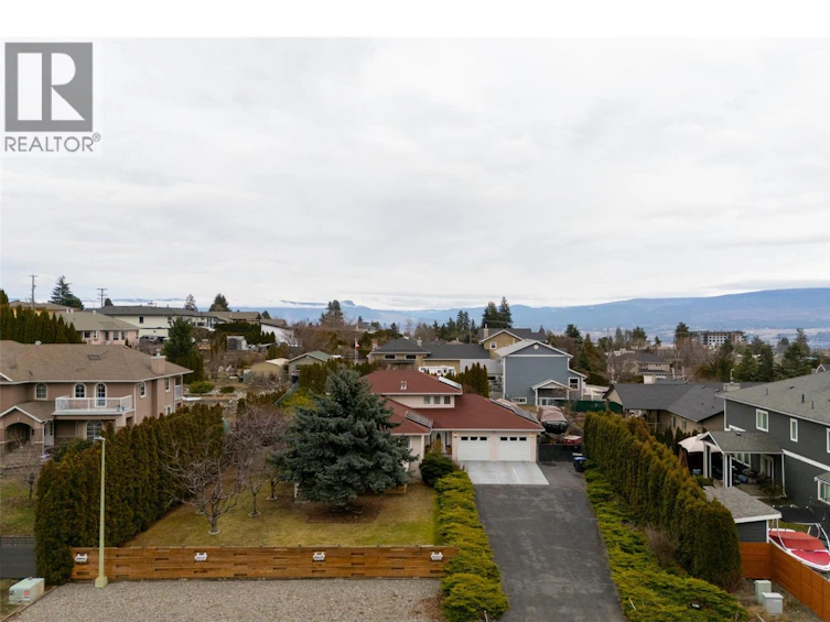 2611 Guidi Road, West Kelowna, BC, V1Z 3J9 - 40