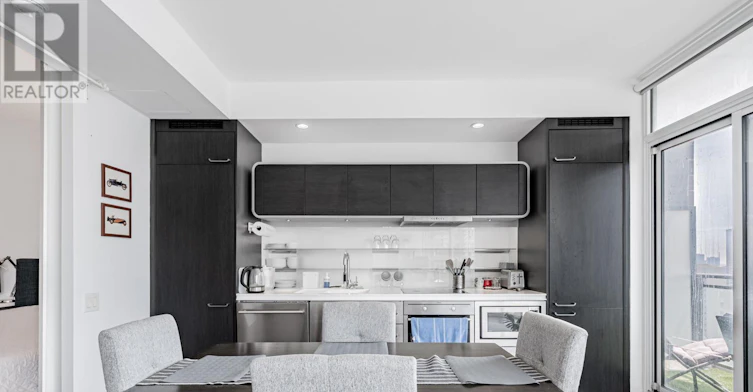 1801-45 Charles Street E, Toronto, ON, M4Y 1S2 - 3