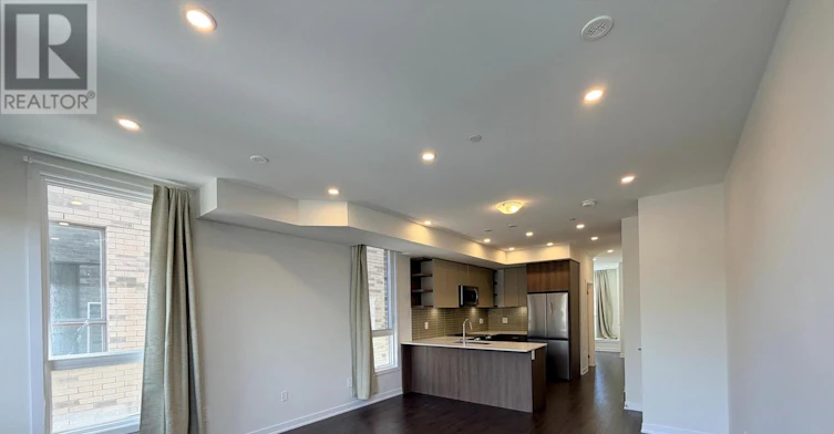 MAIN-24 Green Garden Boulevard, Toronto, ON, M6A 1N3 - 7