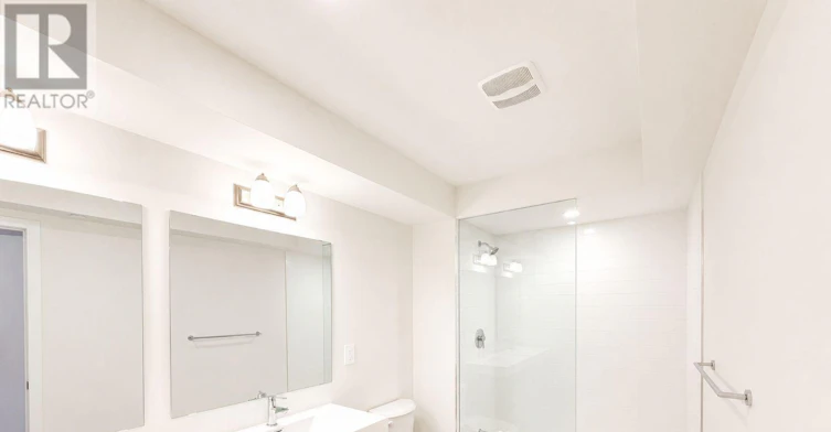 MAIN-26 Green Garden Boulevard, Toronto, ON, M6A 1N3 - 15