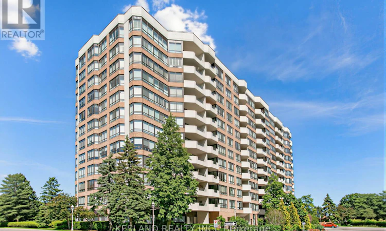 1022-25 Austin Drive