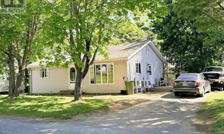 54 Maple Avenue