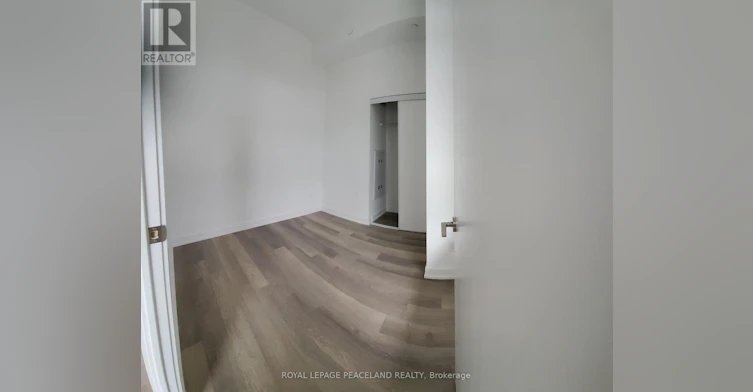 901-181 Huron Street, Toronto, ON, M5T 0C1 - 5