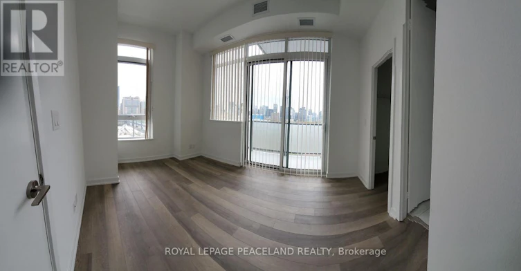 901-181 Huron Street, Toronto, ON, M5T 0C1 - 2