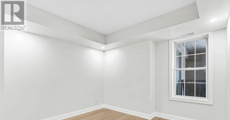 206-1421 Walker's Line, Burlington, ON, L7M 4P4 - 20