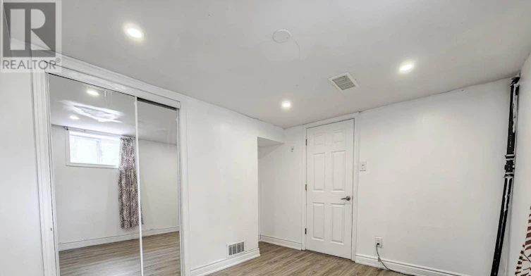 BSMT-57 Gladman Avenue N, Newmarket, ON, L3Y 1W4 - 10