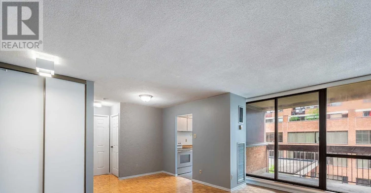 622-89 Mccaul Street, Toronto, ON, M5T 2X3 - 9