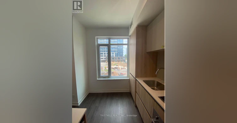 C206-8 Beverley Glen Boulevard, Vaughan, ON, L4J 0L5 - 4