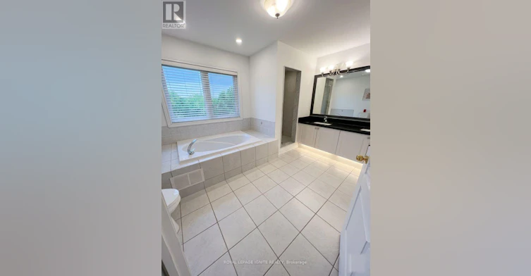 35 Waite Crescent, Whitchurch-Stouffville, ON, L4A 0B5 - 5