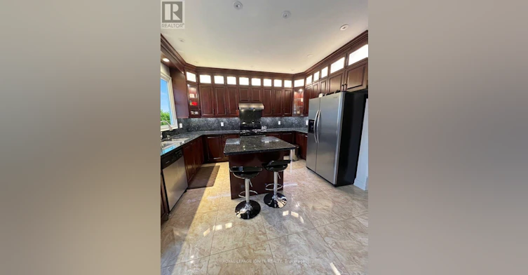 35 Waite Crescent, Whitchurch-Stouffville, ON, L4A 0B5 - 3