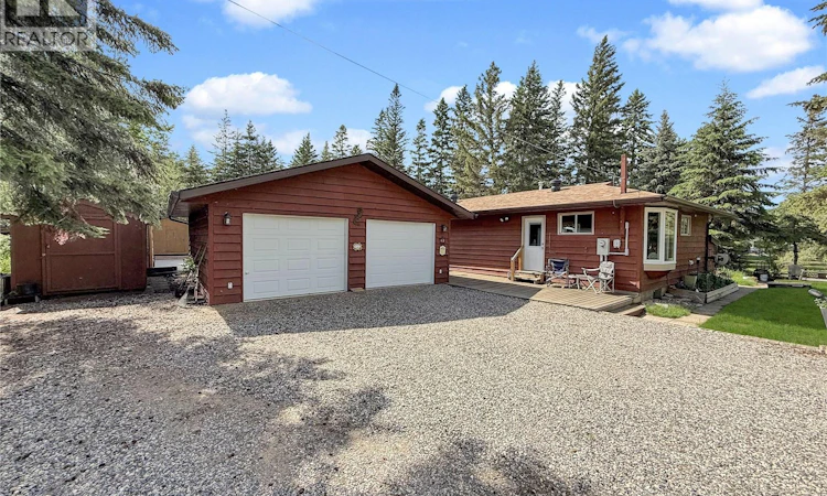 26 Lakeshore Drive