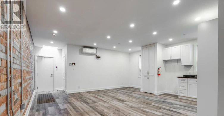 2-421 Danforth Avenue, Toronto, ON, M4K 1P1 - 2