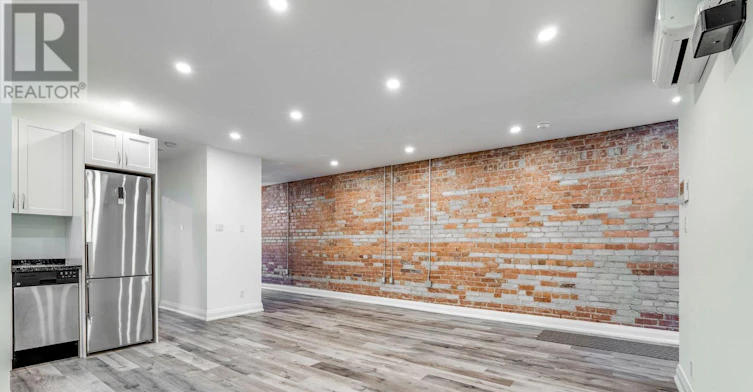 2-421 Danforth Avenue, Toronto, ON, M4K 1P1 - 5