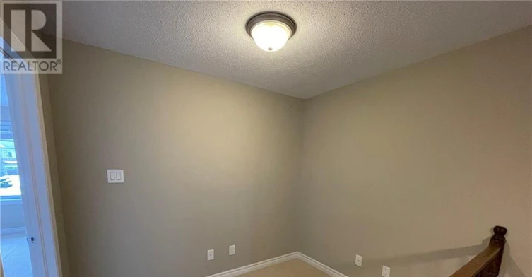 957 Fletcher Circle, Ottawa, ON, K2T 0B9 - 17